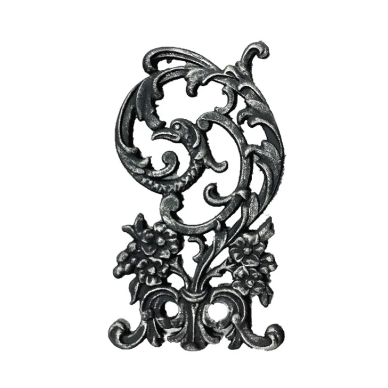 Cast Iron Floral Design 8.81