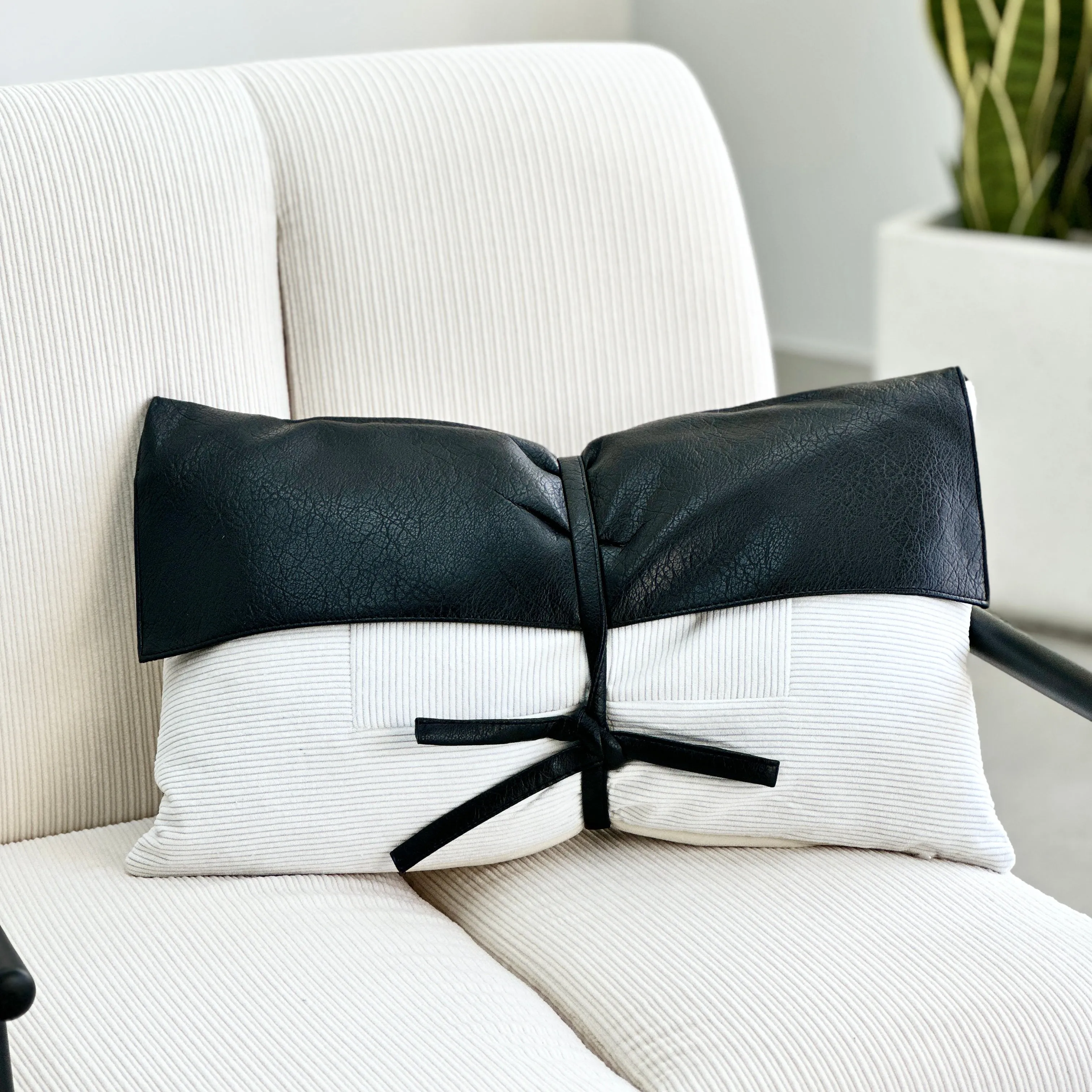 Envelope Black & White Long Pillow