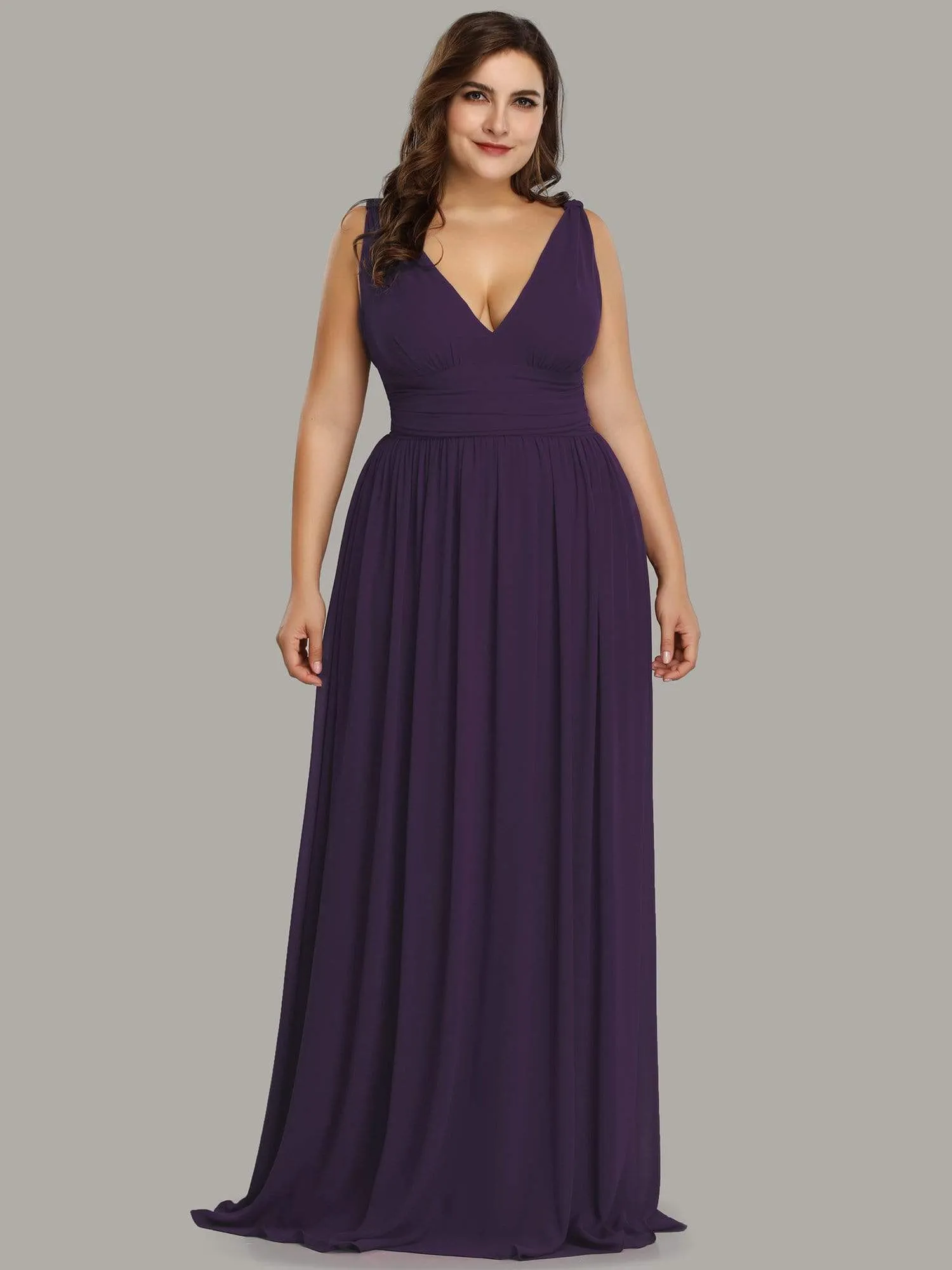 Plus Size Sleeveless V-Neck Semi-Formal Chiffon Bridesmaid Dress