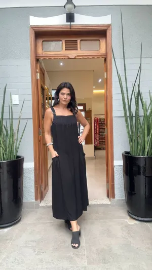 Vestido Viscose com Fivela Preto